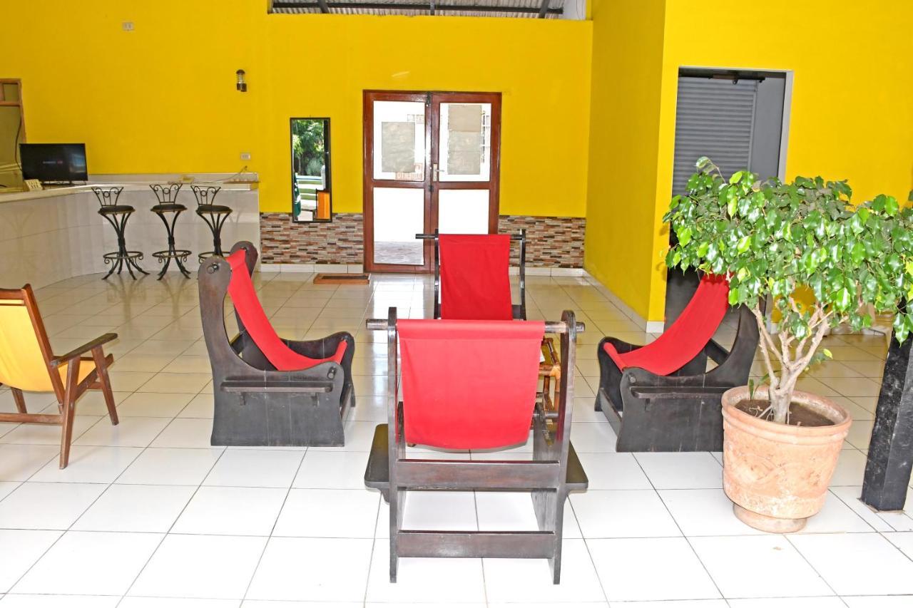 Hotel Ambaibo Rurrenabaque Εξωτερικό φωτογραφία