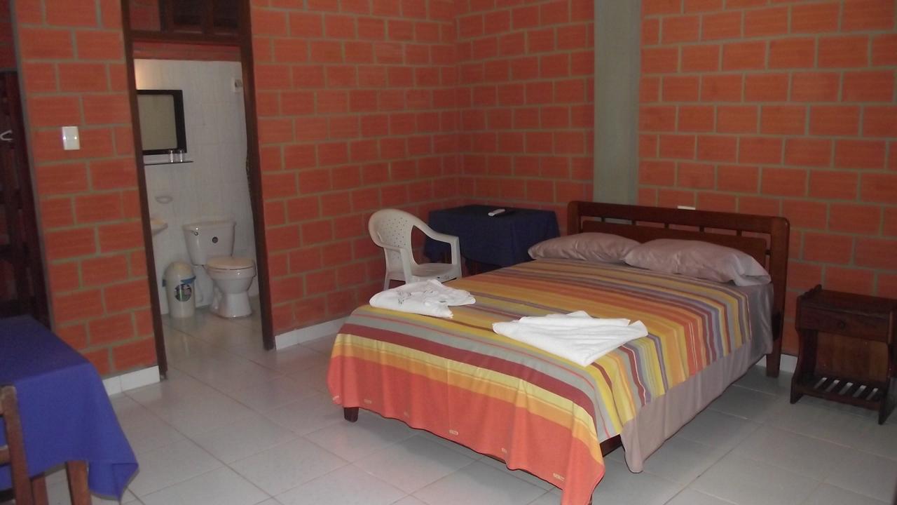 Hotel Ambaibo Rurrenabaque Εξωτερικό φωτογραφία